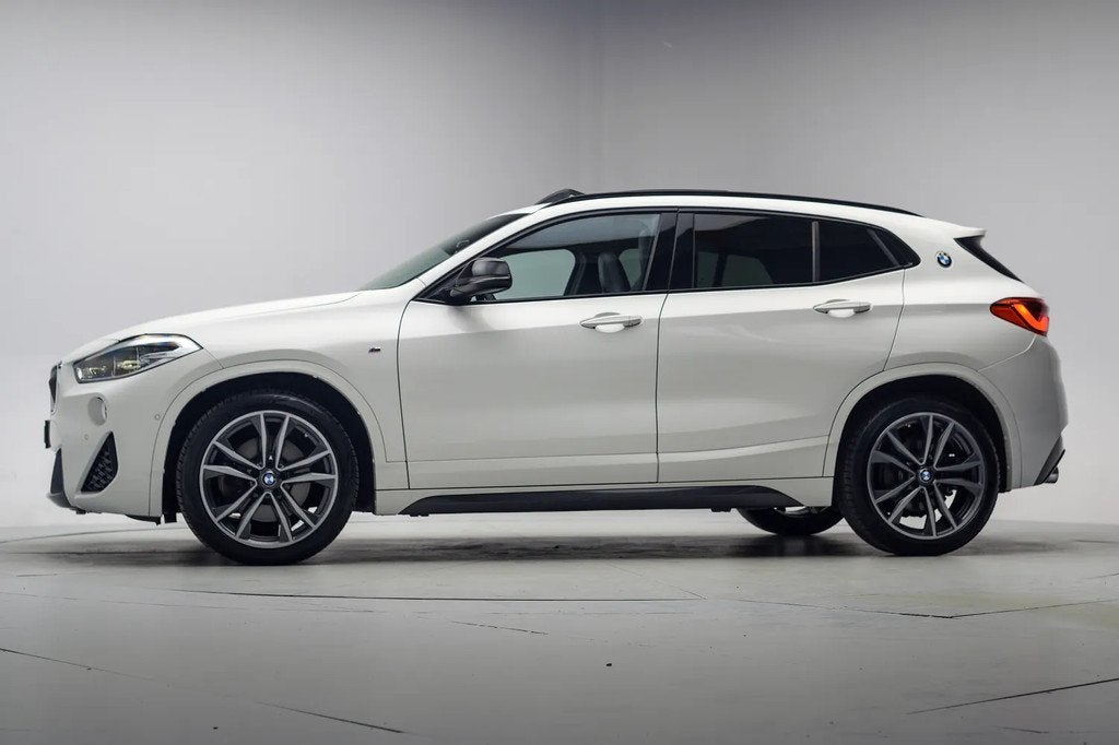 BMW X2 sDrive20i M Sport High Executive Aut. [ Panorama Lede, 1998 cc, X2, 1435 kg, Wit