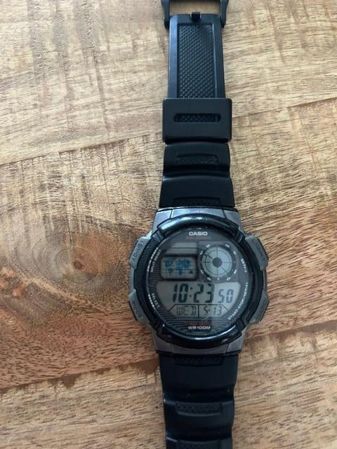 casio horloges, Ophalen of Verzenden, Zo goed als nieuw, Kunststof, Casio