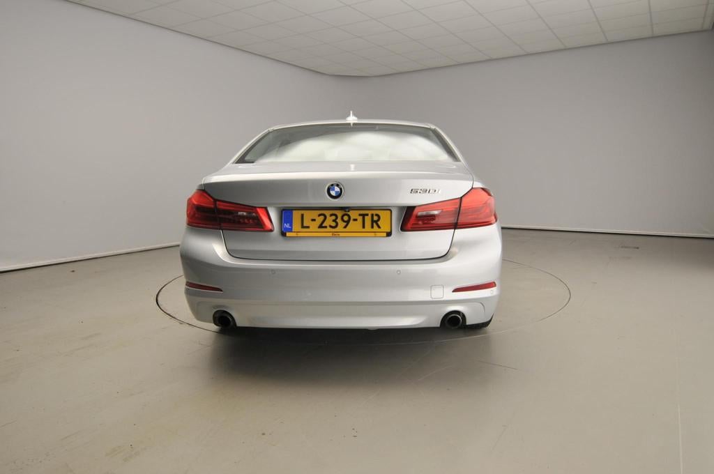 BMW 5 Serie Sedan 530i Trekhaak / Active cruise / Head-up /, Automaat, 1998 cc, Gebruikt, 4 cilinders
