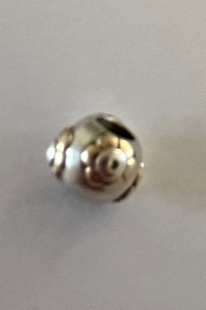 Pandora raised flower, Sieraden, Tassen en Uiterlijk, Bedels, Ophalen of Verzenden, Zo goed als nieuw, Zilver, Pandora