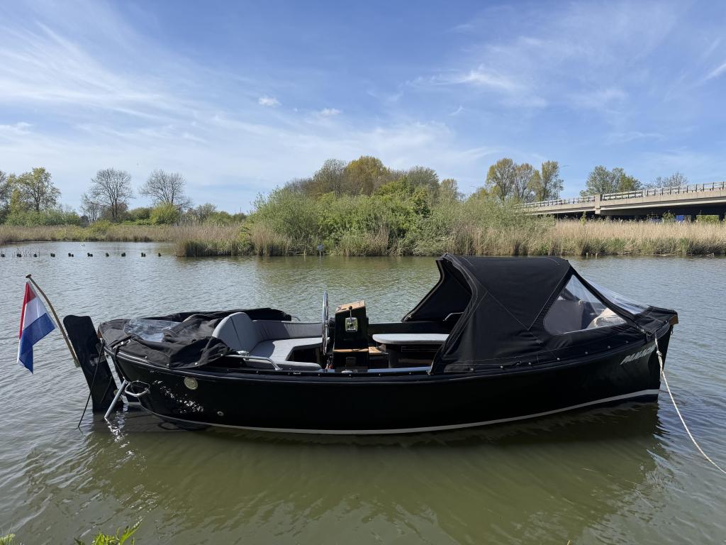 Chique Lifestyle 600 B sloep full option black edition, Watersport en Boten, Overige typen, Niet ingevuld, Niet ingevuld, Overige merken