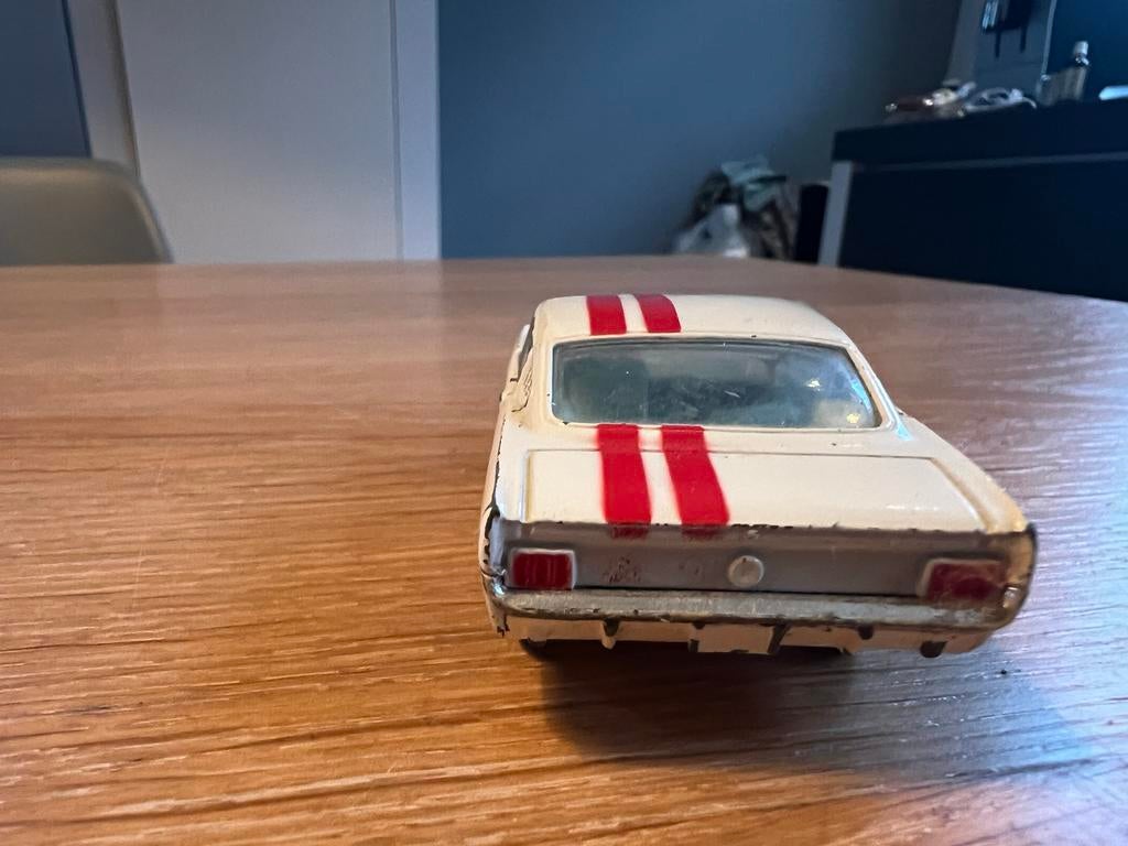 Corgi Toys Ford Mustang Fastback 2+2, Ophalen of Verzenden, Gebruikt, Auto, Overige merken