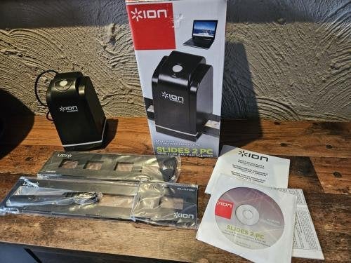 Nieuwe Ion Slides 2 PC 35mm Dia- en Filmscanner, Computers en Software, Scanners, Nieuw, Diascanner, MacOS, Windows, Ophalen of Verzenden