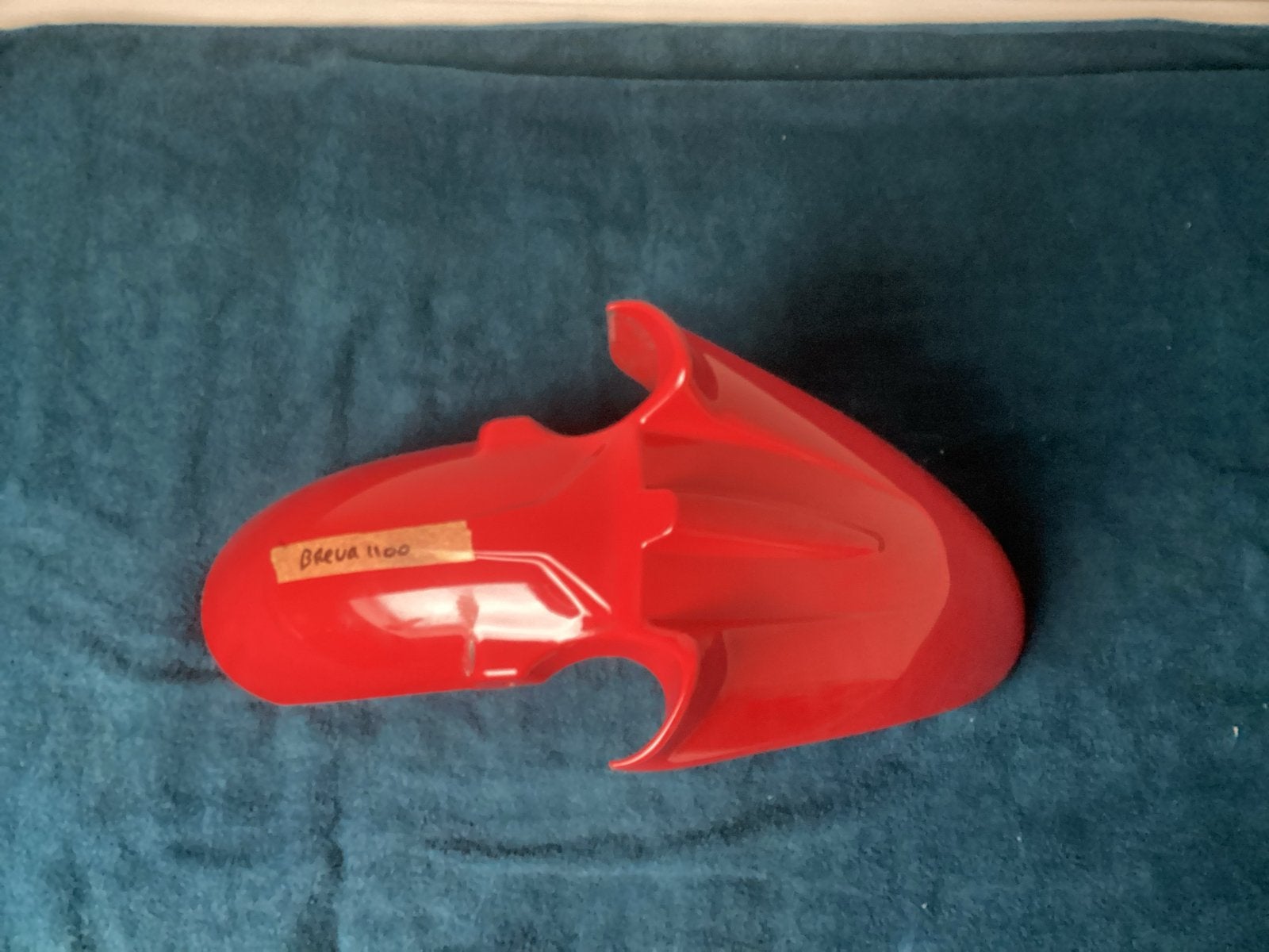 Moto Guzzi Norge 1200 Voorwielspatbord 05434330, Ophalen of Verzenden, Gebruikt