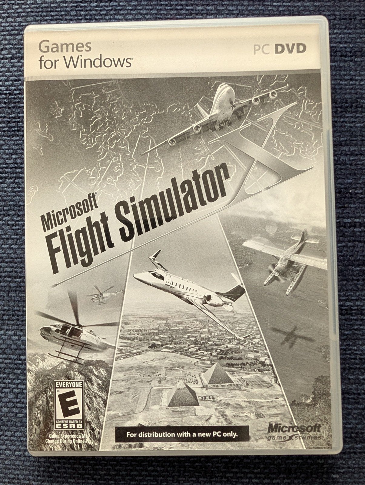 Microsoft Flight Simulator X Standard PC DVD, Gebruikt, 1 speler, Ophalen of Verzenden, Vanaf 3 jaar