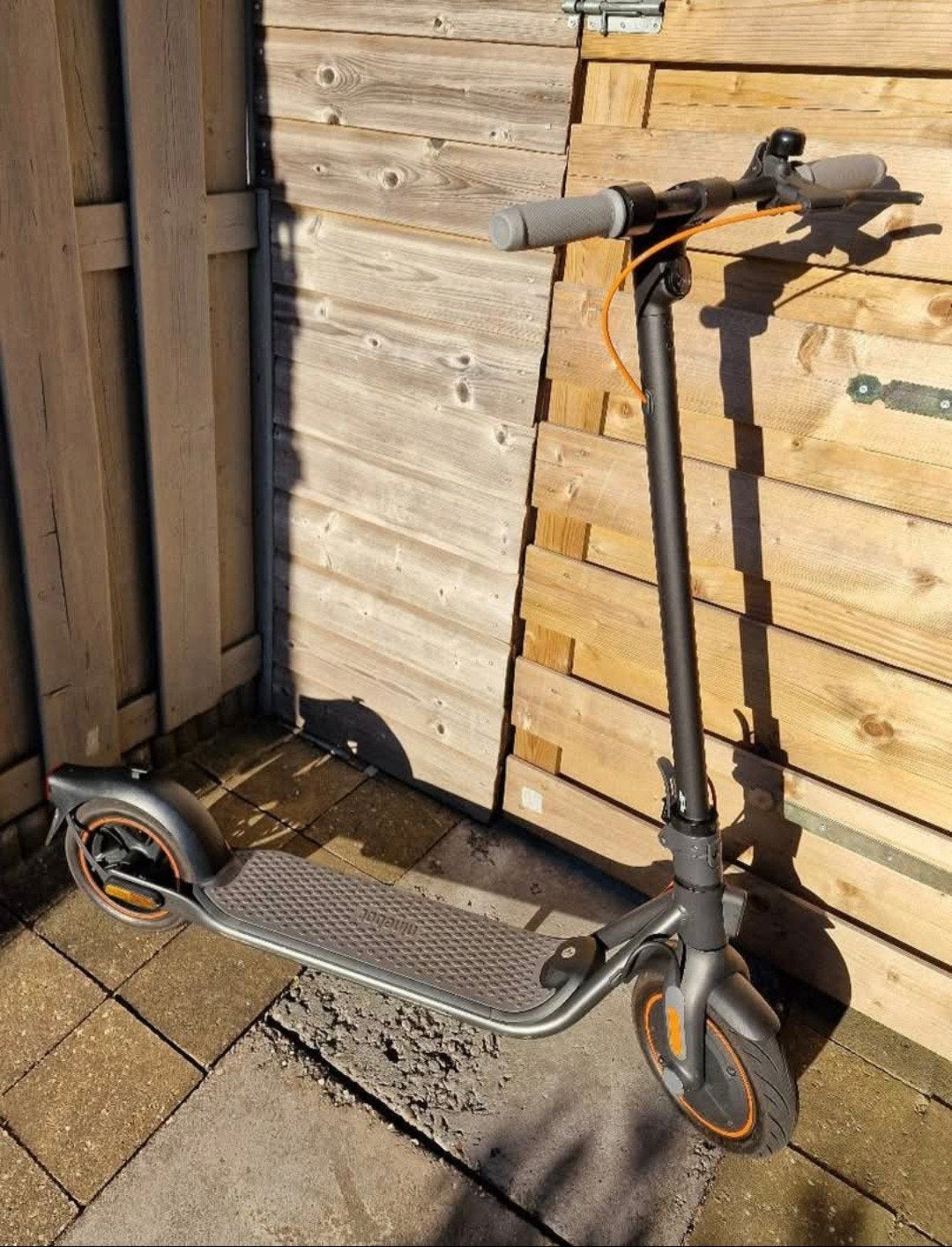 Segway Ninebot3507 F40E, Fietsen en Brommers, Steps, Elektrische step (E-scooter), Ophalen