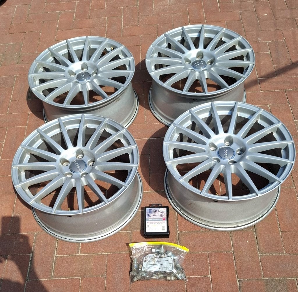Audi A4 B7 DTM Velgen 18 inch. 225/40 R18 ET43, Auto-onderdelen, Banden en Velgen, Ophalen, 18 inch, Gebruikt, Velg(en)