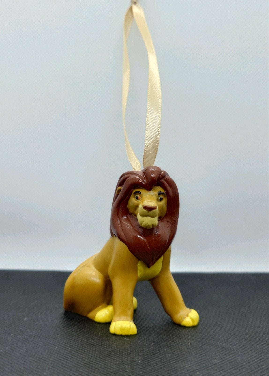 Disney Simba kerst ornament hanger kerstbal, Verzamelen, Disney, Ophalen of Verzenden, Leeuwenkoning of Jungle Boek, Zo goed als nieuw