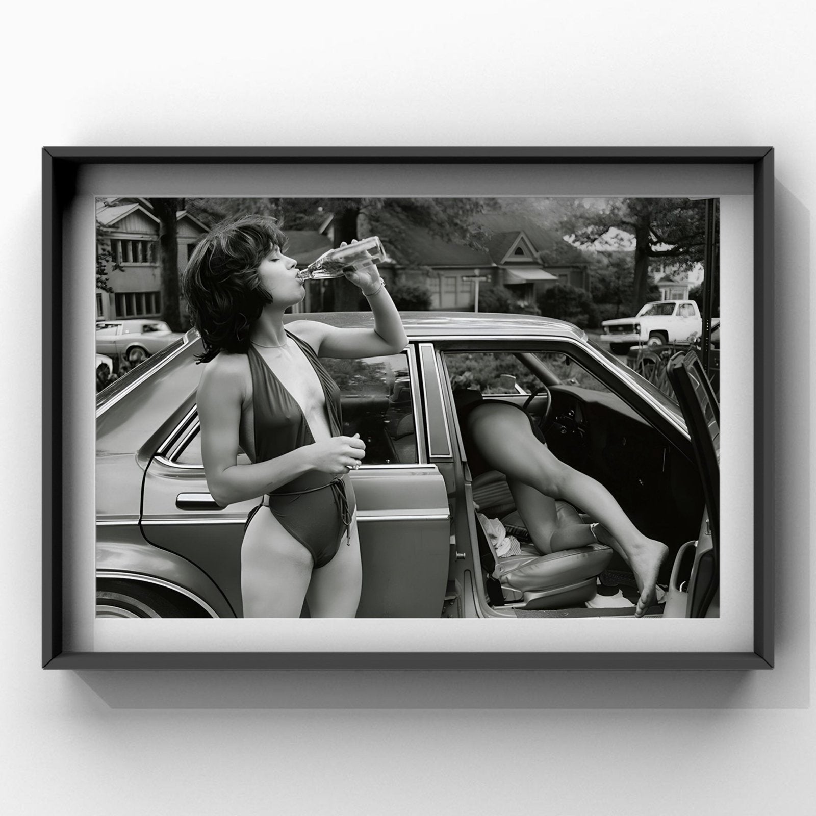 Jane Birkin – 1970s Mid-Century Summer Scene zwart wit, Ophalen of Verzenden, Minder dan 50 cm, Schilderij