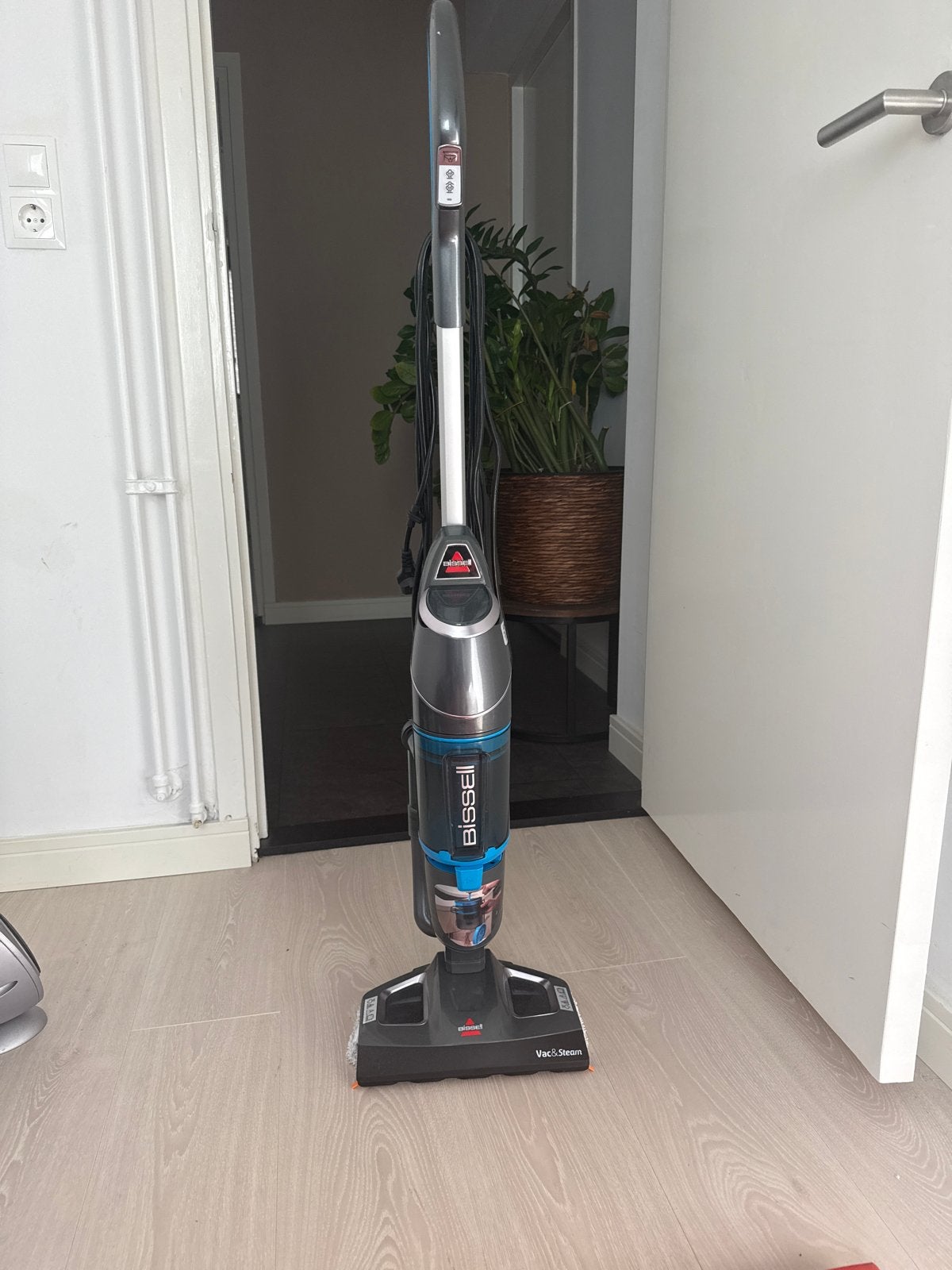 Bissell Vac & Steam Stoomreiniger en Stofzuiger, Overige merken, Zo goed als nieuw, Geschikt voor harde vloeren, Reservoir