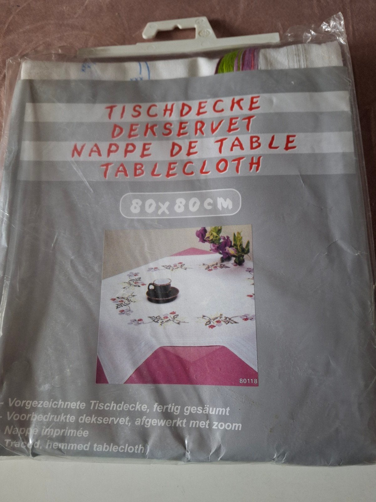 Dekservet 80x80cm borduurset, Ophalen of Verzenden, Borduurpakket