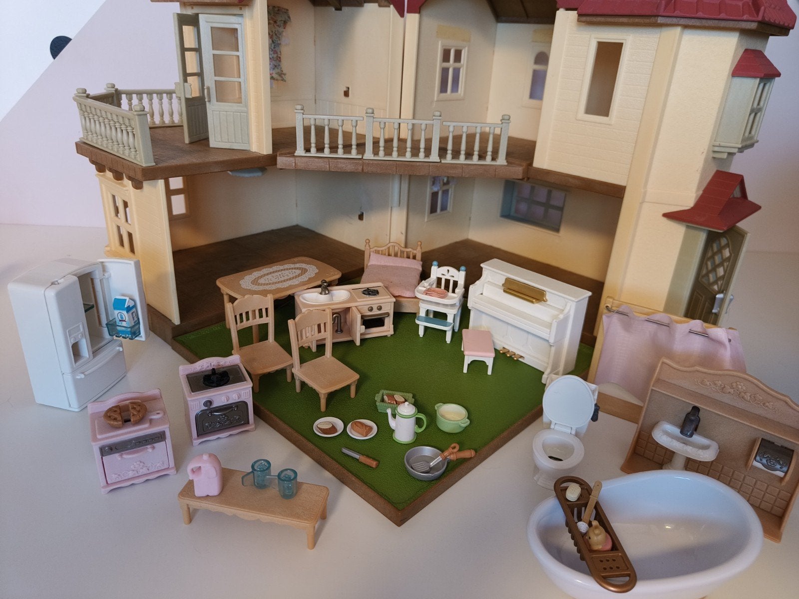 Sylvanian Families Huis met Meubels en Accessoires, Ophalen, Zo goed als nieuw