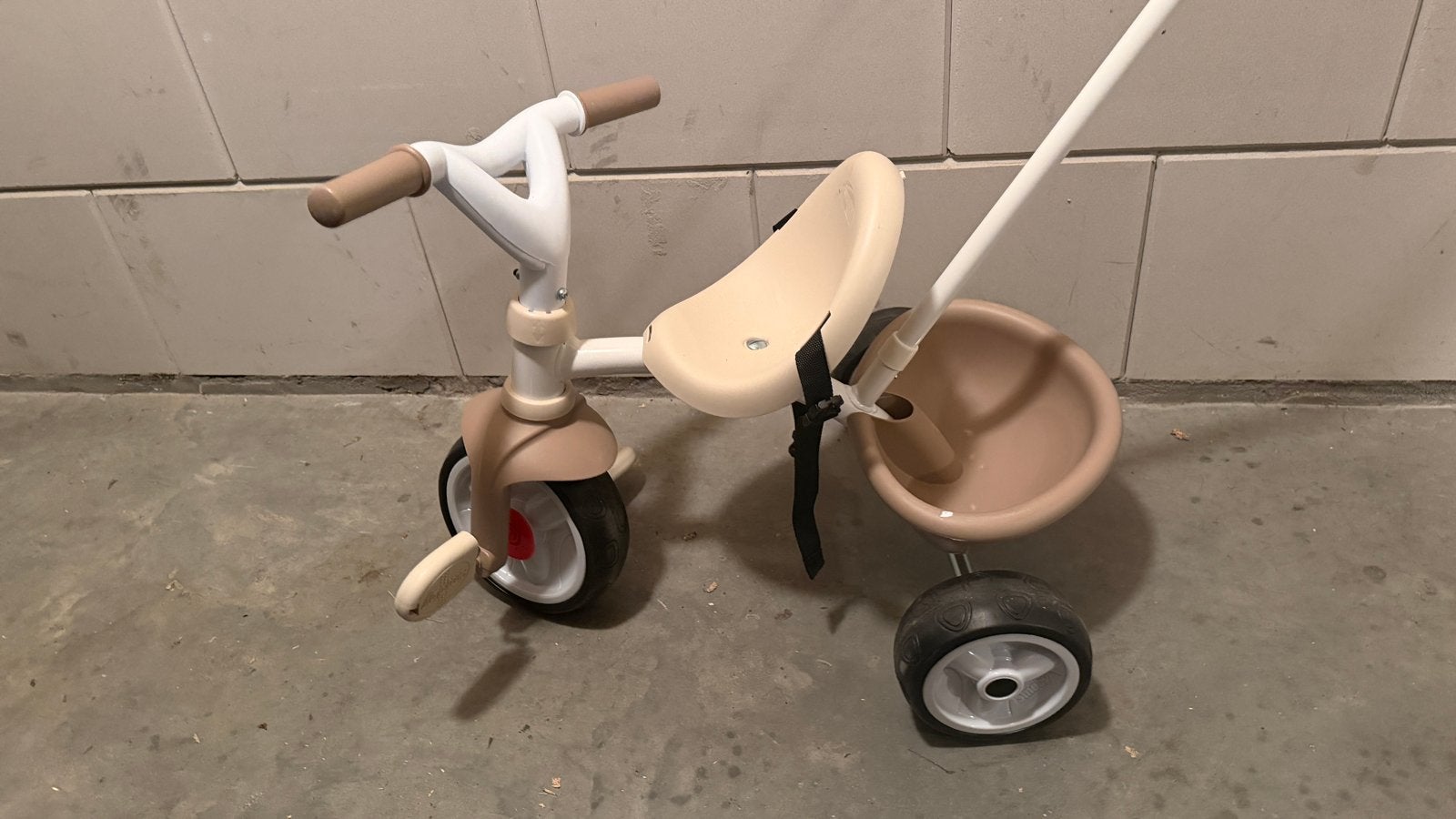 Kinder driewieler met duwstang - Beige, Ophalen, Gebruikt, Terugtraprem, Duwstang