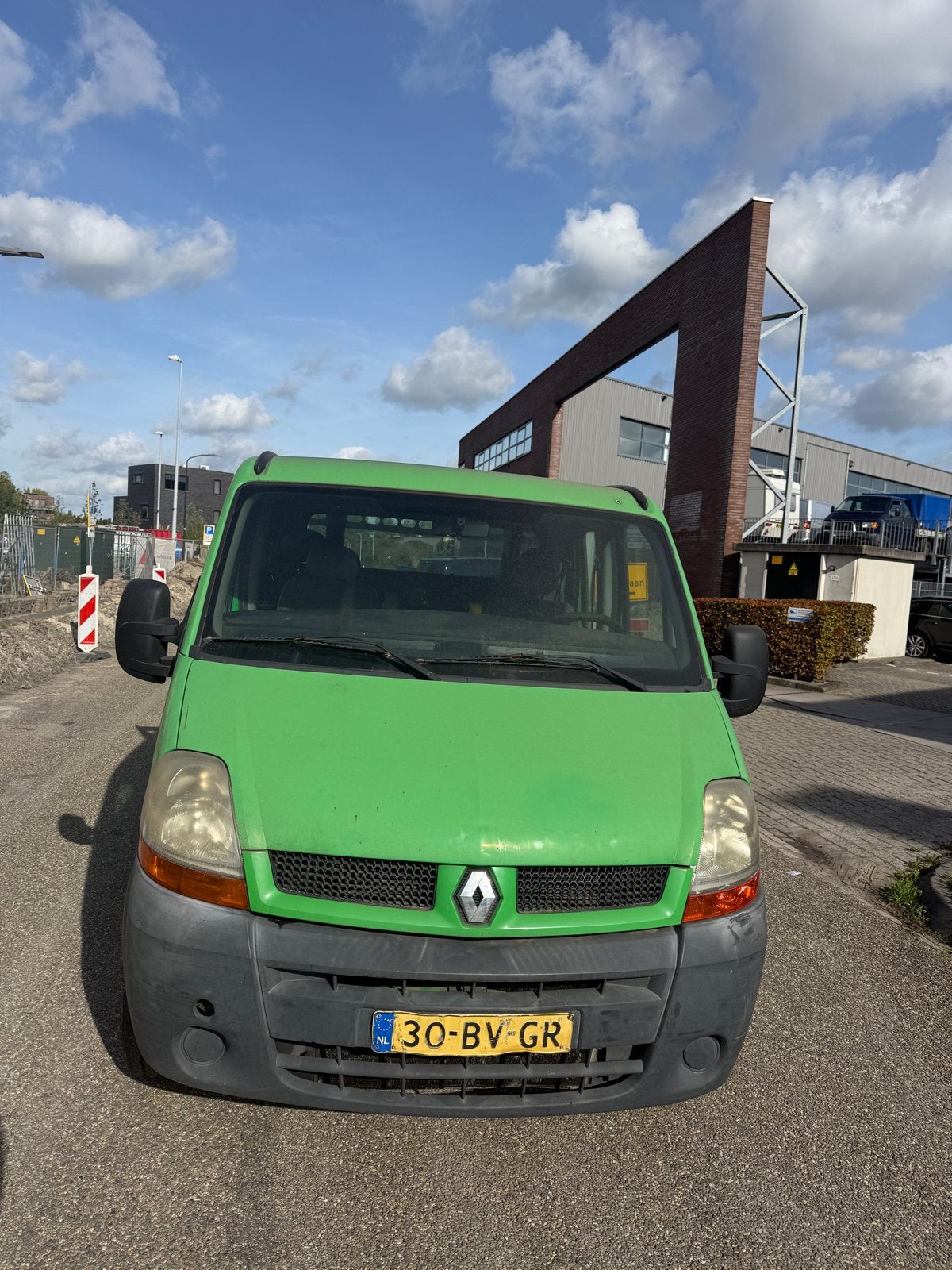 Renault Master T35 2.5 DCI Pickup 100 DC 2005, Auto's, Voorwielaandrijving, 4 cilinders, Renault, Origineel Nederlands