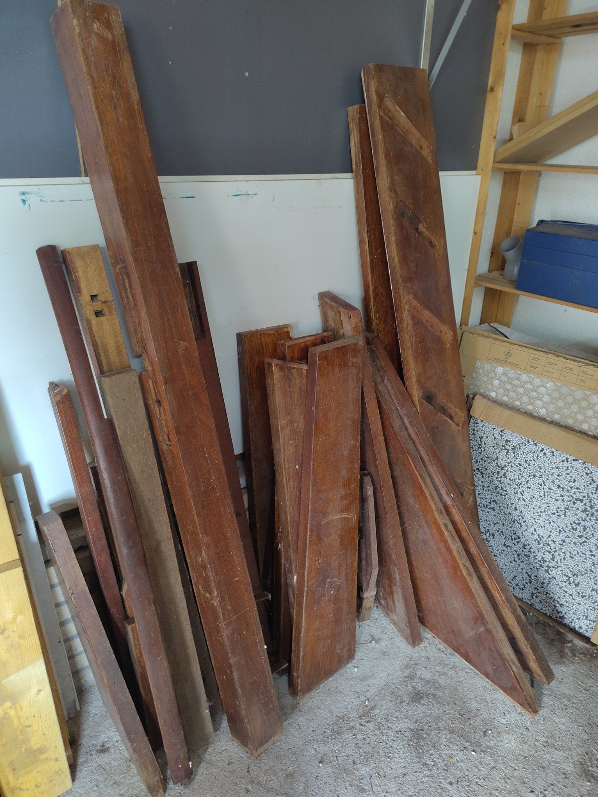 Mahoniehout van oude trap, Ophalen, Gebruikt, Overige houtsoorten, Overige typen