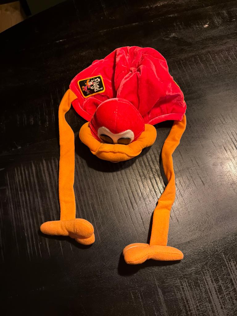 Leuke Flügel Mutsen, Ophalen, Zo goed als nieuw, Gebruiksvoorwerp