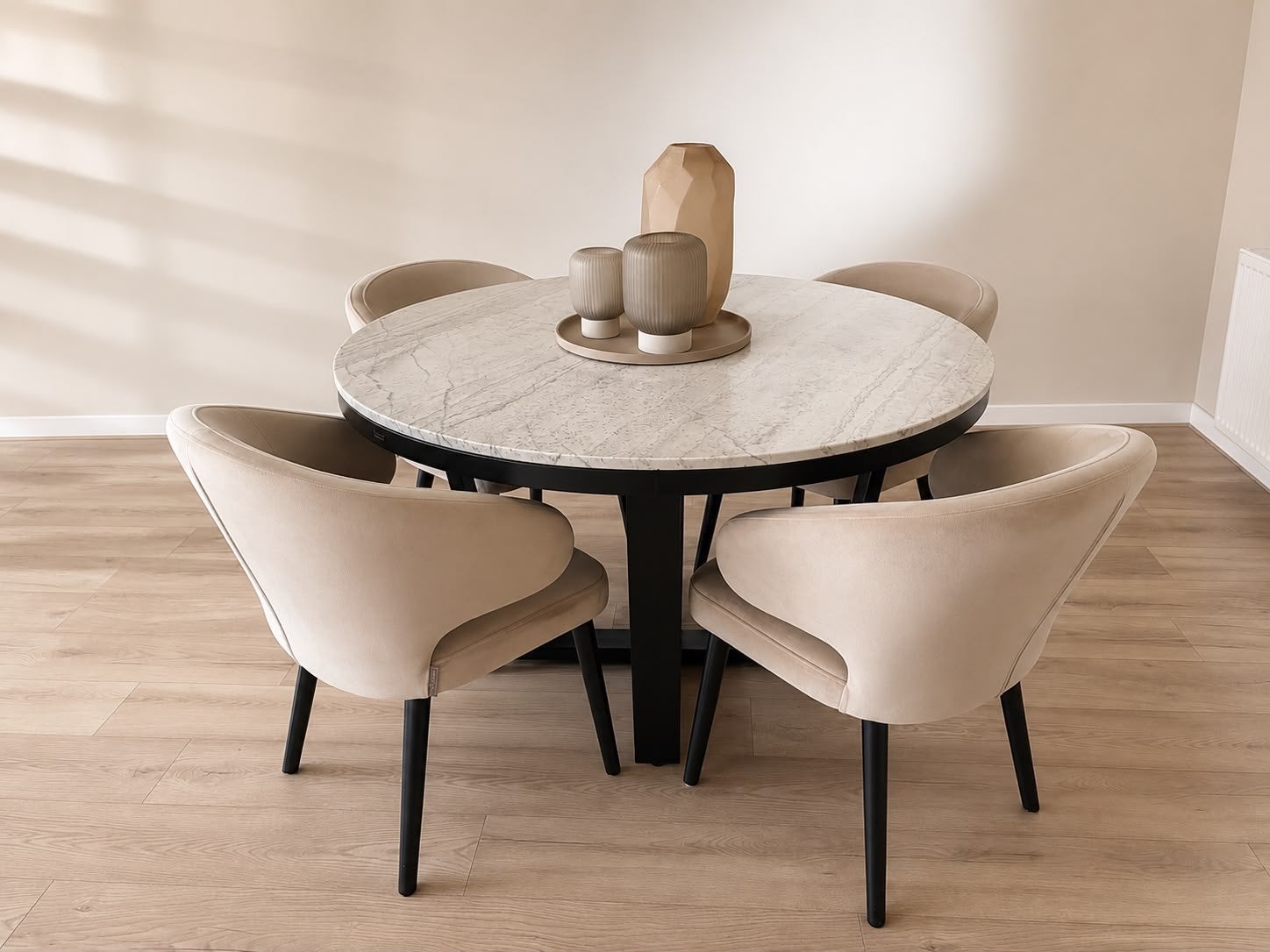 Richmond Lexington eettafel marmer, Ophalen, Zo goed als nieuw, 4 tot 6 stoelen