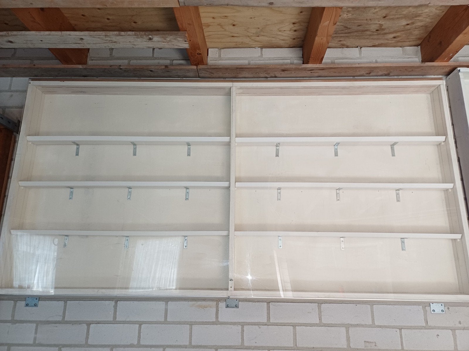 vitrinekast/prijzenkast  moet snel weg, Ophalen, Gebruikt, 100 tot 150 cm, 150 tot 200 cm