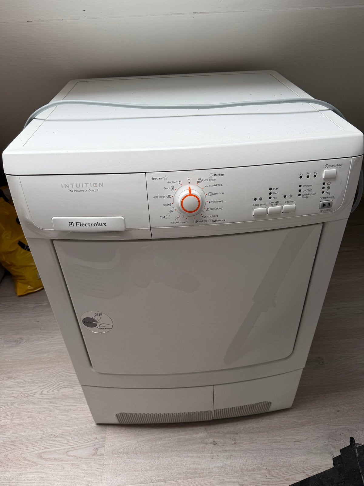 Condensdroger, Witgoed en Apparatuur, Wasdrogers, Ophalen, 6 tot 8 kg, Zo goed als nieuw, 85 tot 90 cm