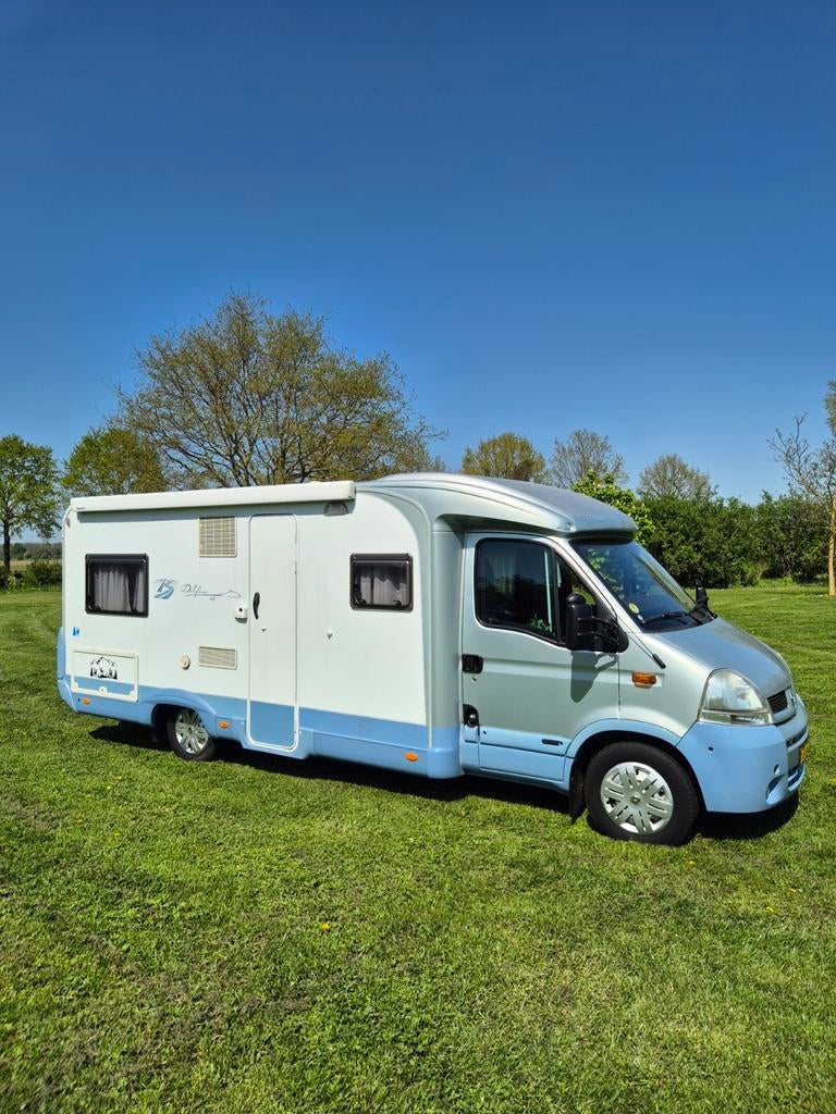 Bürstner️♥️airco🥶offgrid️☀️camera🎥xxlkoelkast️✅zeer netjes, Caravans en Kamperen, Campers, Ringverwarming, 6 tot 7 meter, Bedrijf