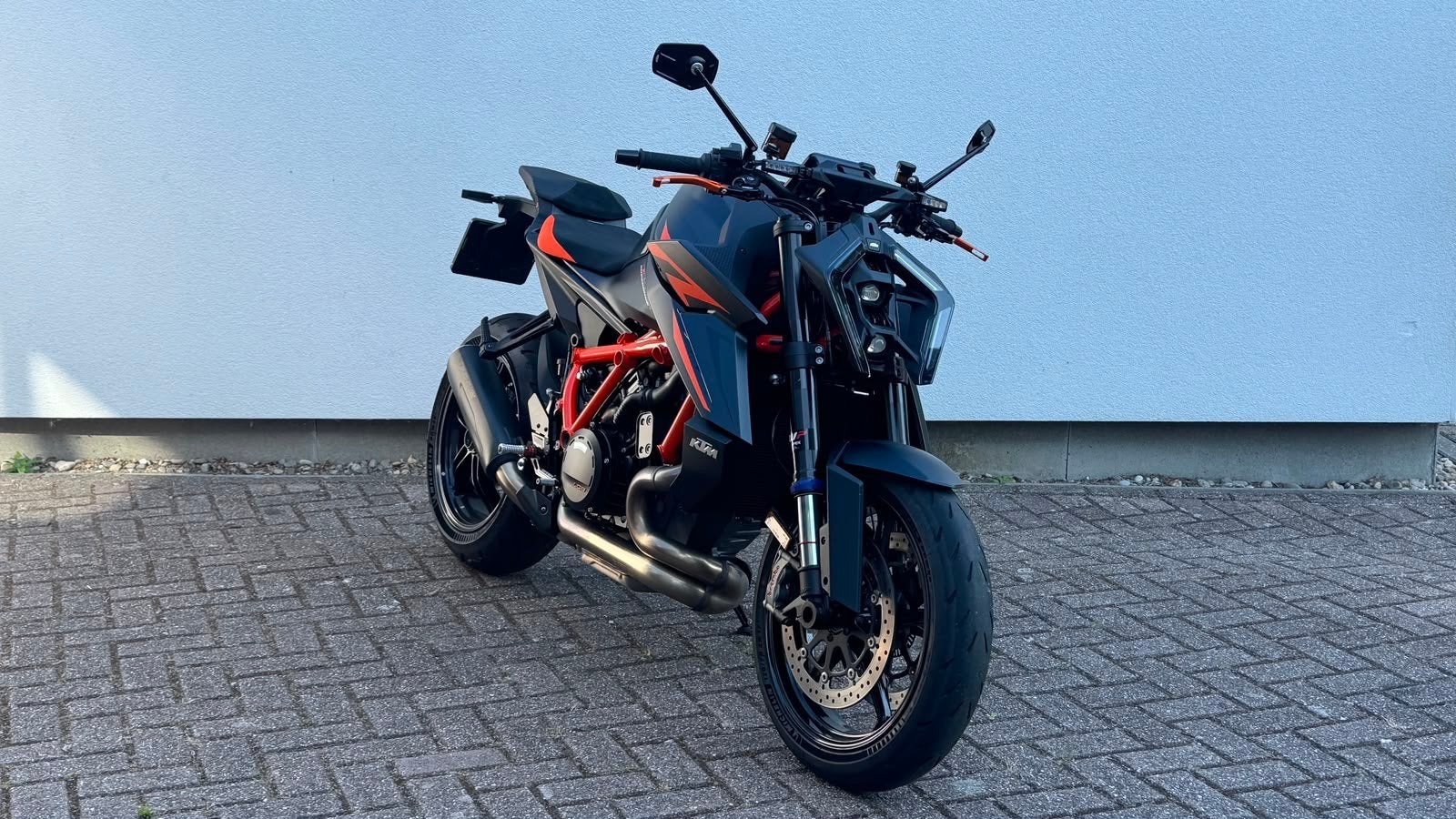 KTM 1390 SuperDuke R EVO (bj 2025), Motoren, 1350 cc, ABS, Handgeschakeld, Dusseldorp Motorrad Alkmaar