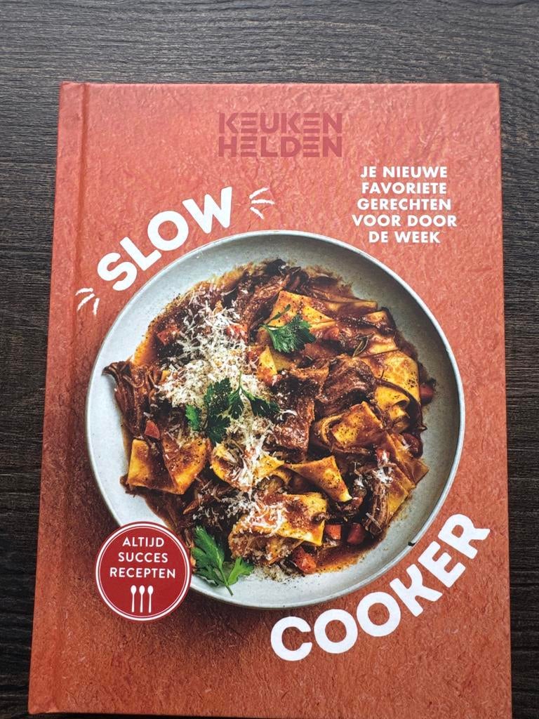 Keukenhelden Slowcooker: Je nieuwe favoriete gerechten, Hoofdgerechten, Nieuw, Ophalen of Verzenden, Overige gebieden