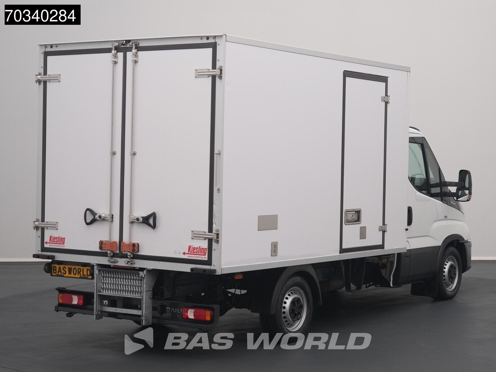 Iveco Daily 35S16 Automaat Koel/Vrieswagen -15 Carrier Xario, Auto's, Automaat, Stof, Gebruikt, Euro 6