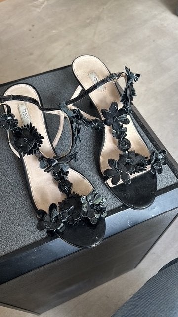 Prada maat 39,5, Prada, Zwart, Ophalen of Verzenden, Schoenen met hoge hakken