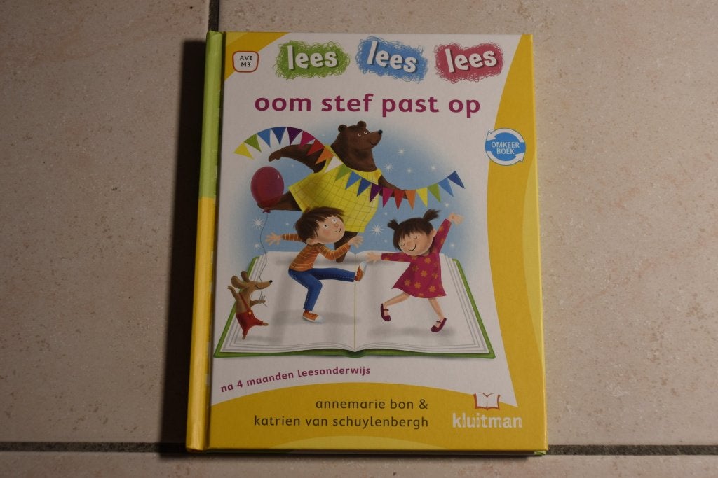 oom stef past op en kas en noek zijn de weg kwijt AVI M3  , Ophalen of Verzenden, Zo goed als nieuw, Fictie algemeen