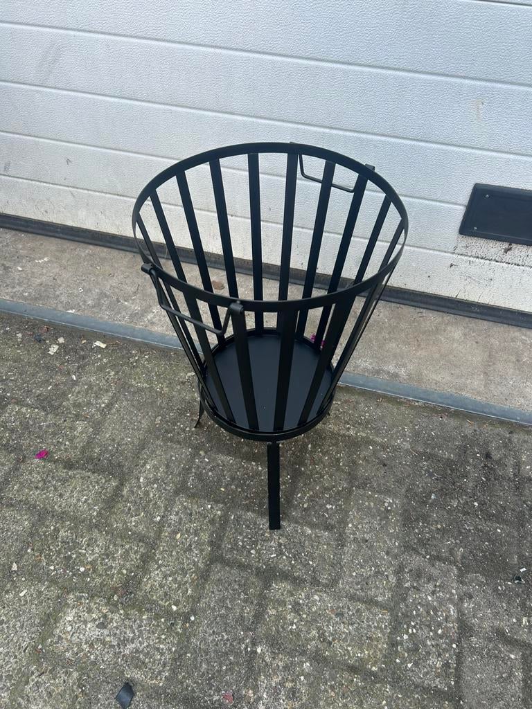 Nieuwe vuurkorf, Tuin en Terras, Ophalen of Verzenden, Zo goed als nieuw