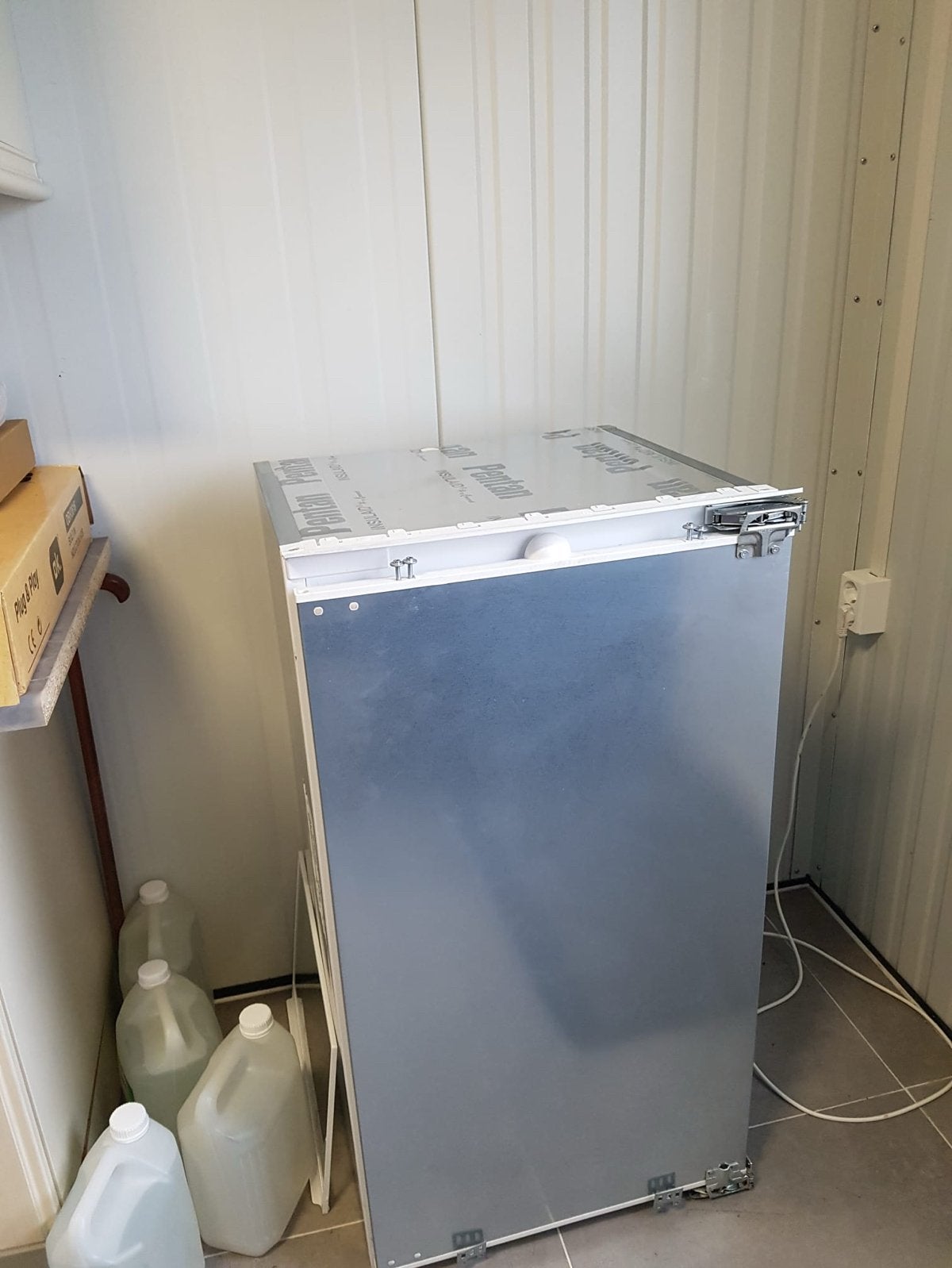 Siemens Koelkast - Compact en Efficiënt, 75 tot 100 liter, 45 tot 60 cm, Ophalen, 85 tot 120 cm