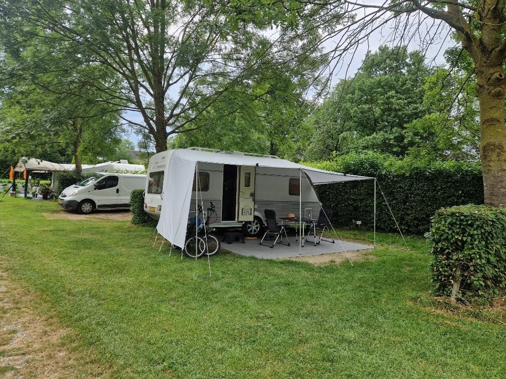 Te koop: KIP Hyline 50 TDB, Rondzit, Kip, Frans bed, Particulier