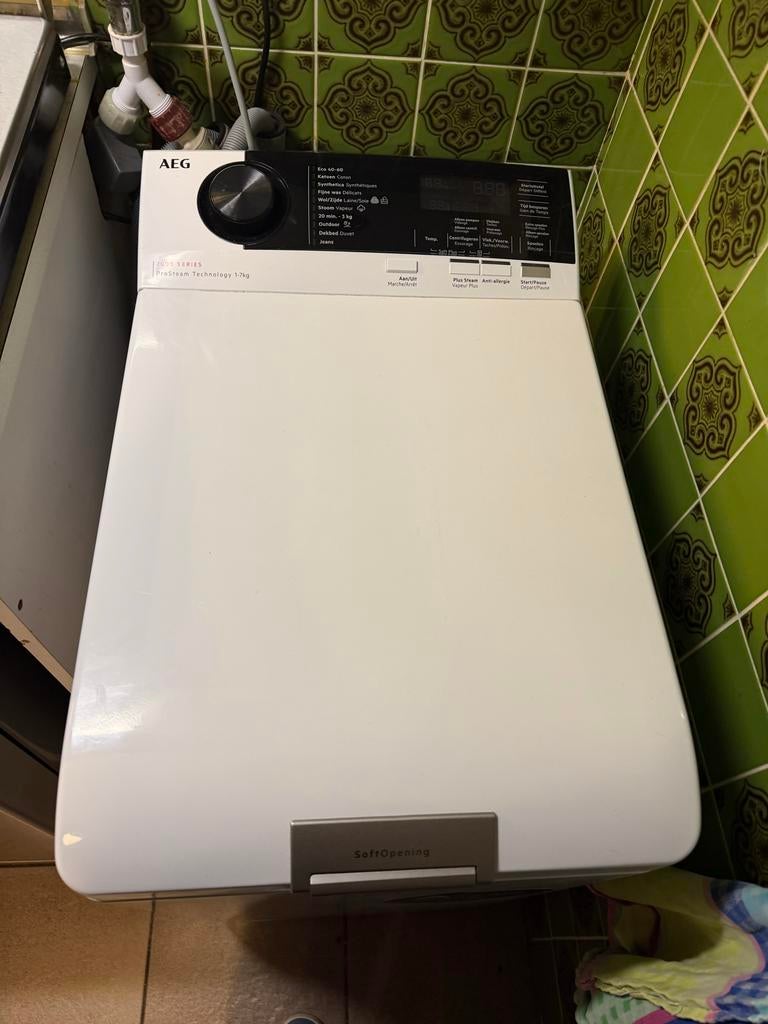AEG Pro Steam Wasmachine - 1 jaar oud, perfecte staat, Ophalen, 1200 tot 1600 toeren, Minder dan 85 cm, 4 tot 6 kg