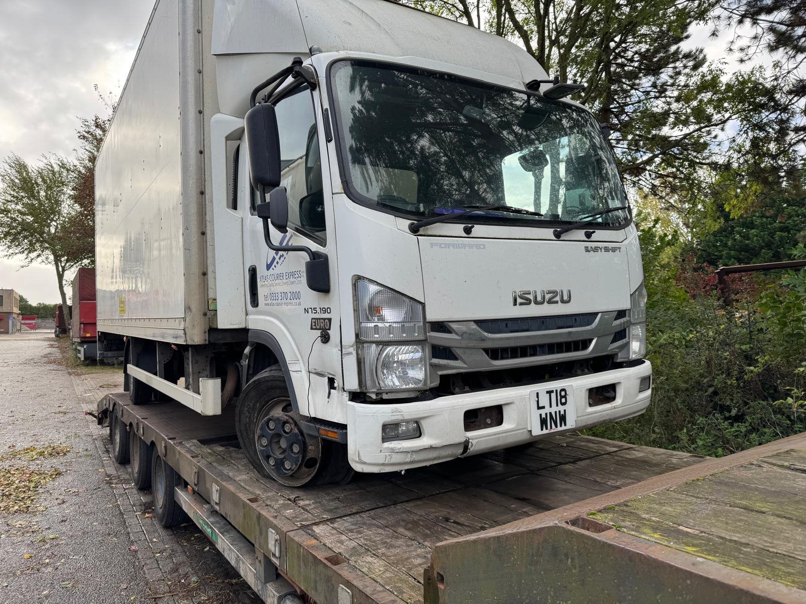 Isuzu N75.190, Auto's, Overige merken, Wit, Bedrijf, Te koop