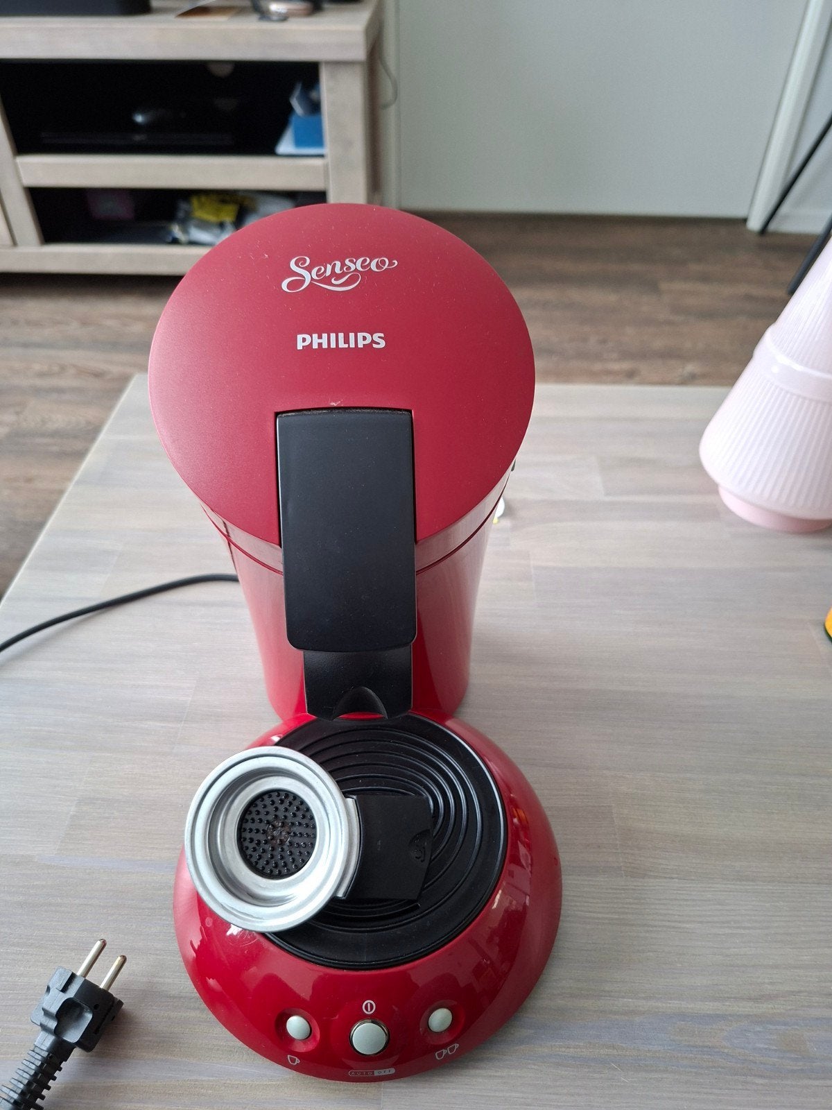 Philips Senseo   rood, Ophalen, Koffiemachine, Zo goed als nieuw, 2 tot 4 kopjes