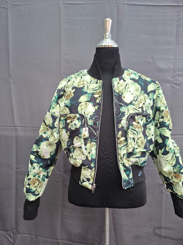 Nike Sportswear reversible windrunner jack zwart/teal maat S, Anneonline, Steenbergen, Overige kleuren, Shop@wesell4u.nl