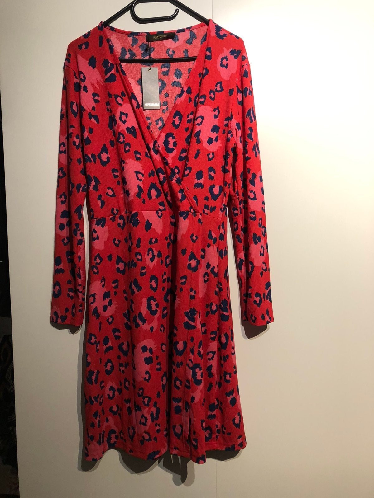 Nieuwe Supertrash jurk met luipaardprint, zeer fijne stof, Maat 46/48 (XL) of groter, Nieuw, Ophalen of Verzenden, Knielengte