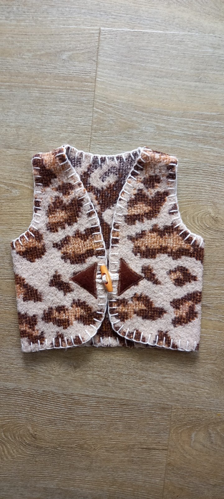 Handgemaakte bodywarmer maat 74 van wollen deken, Kinderen en Baby's, Ophalen of Verzenden, Nieuw