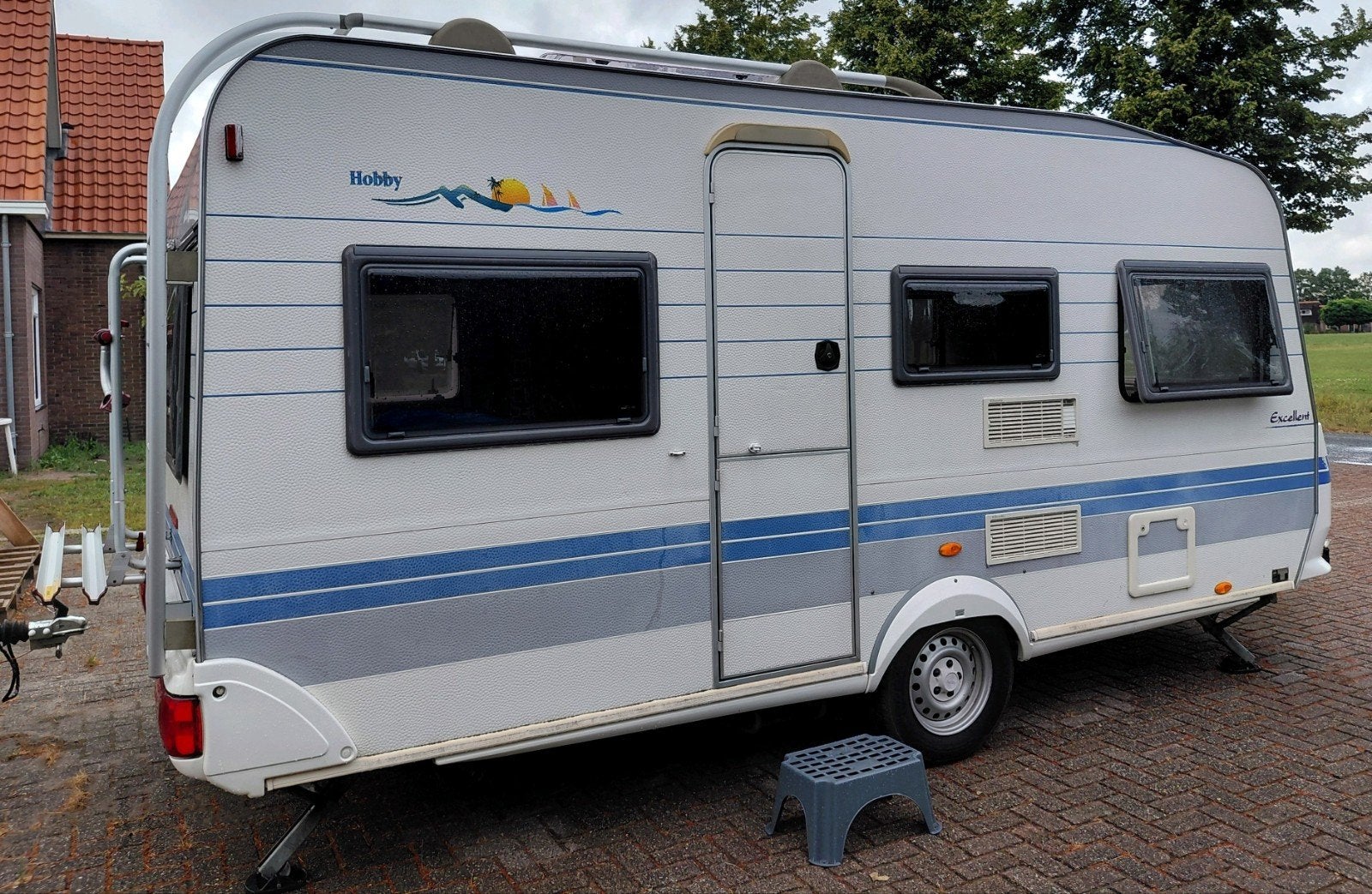 Hobby 450 UF Excellent Easy met vele toebehoren, Caravans en Kamperen, Hobby, Schokbreker, Dwarsbed, 750 - 1000 kg