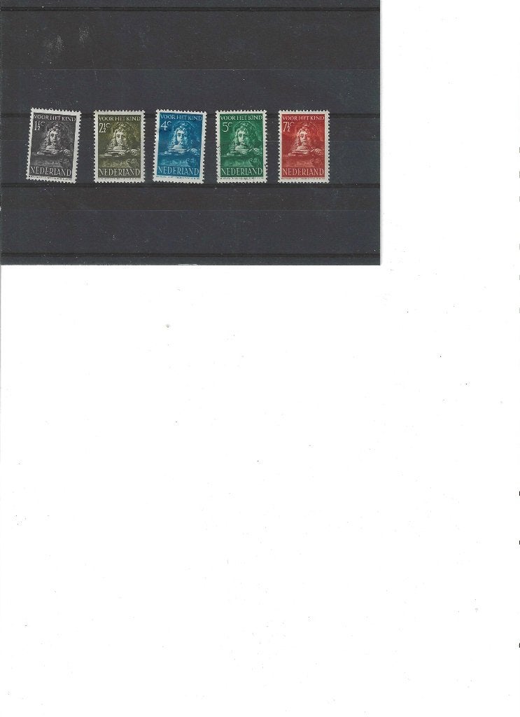 397-401 Kinderzegels. Ongebruikt, Postzegels en Munten, Postzegels | Nederland, Ophalen of Verzenden, Na 1940