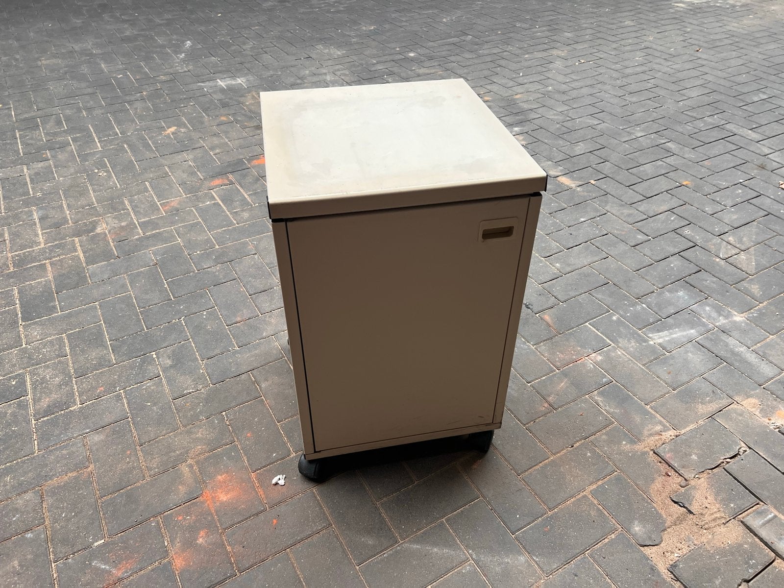 Verrijdbare archiefkast met legplank, Ophalen, Gebruikt