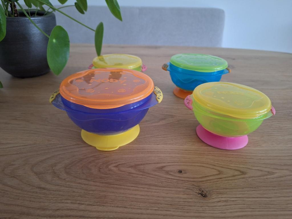 Set van 4 Nuby bakjes met deksel, Ophalen of Verzenden, Overige typen