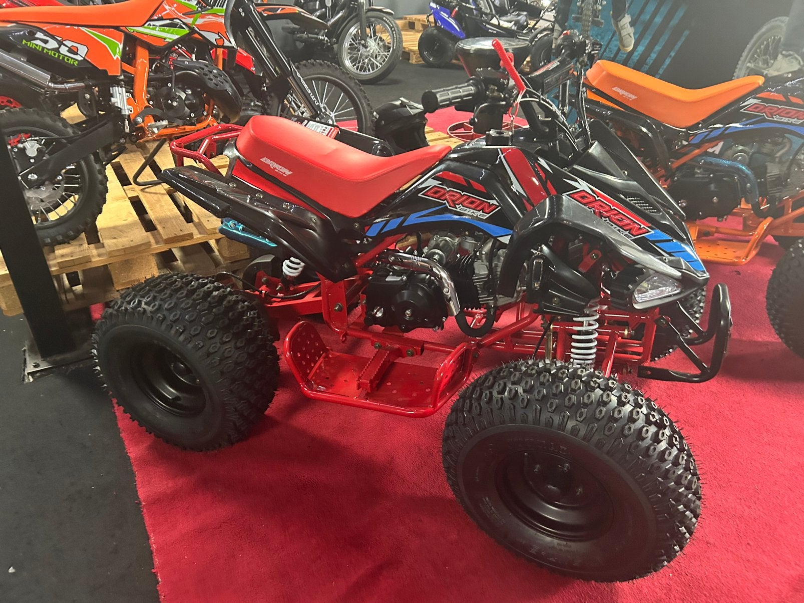 SUPERVETTE 125 CC QAUDS, Ophalen, Nieuw, Schijfrem, Overige typen