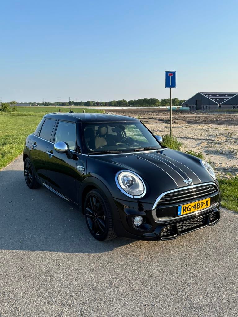 Mini 1.5 Cooper 5drs King’s Cross editie Zwart, Origineel Nederlands, Handgeschakeld, Particulier, Cooper