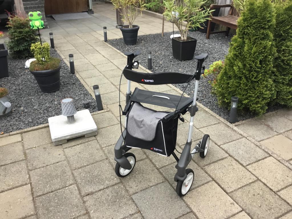 Super mooie en goede tropo troja rollator, Diversen, Rollators, Ophalen, Zo goed als nieuw
