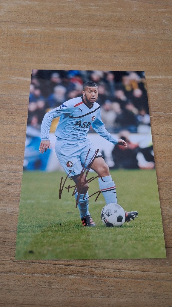 Foto 20x30cm met handtekening; Tonny Vilhena #4 Feyenoord, Ophalen of Verzenden, Nieuw, Feyenoord, Overige typen