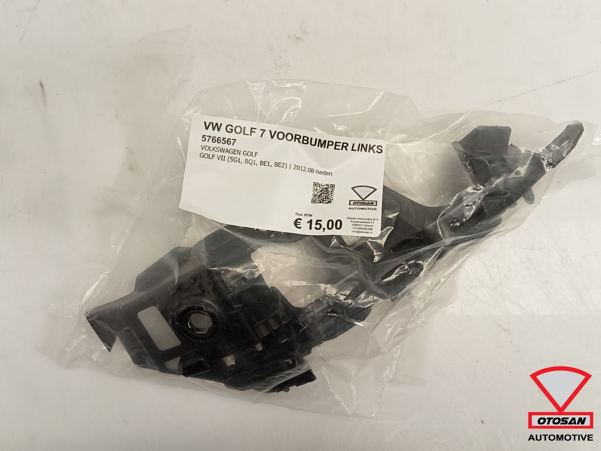 VW Golf 7 Voorbumper bumper Geleider Houder Links Nieuw, Auto-onderdelen, Carrosserie en Plaatwerk, Volkswagen, Volkswagen AG