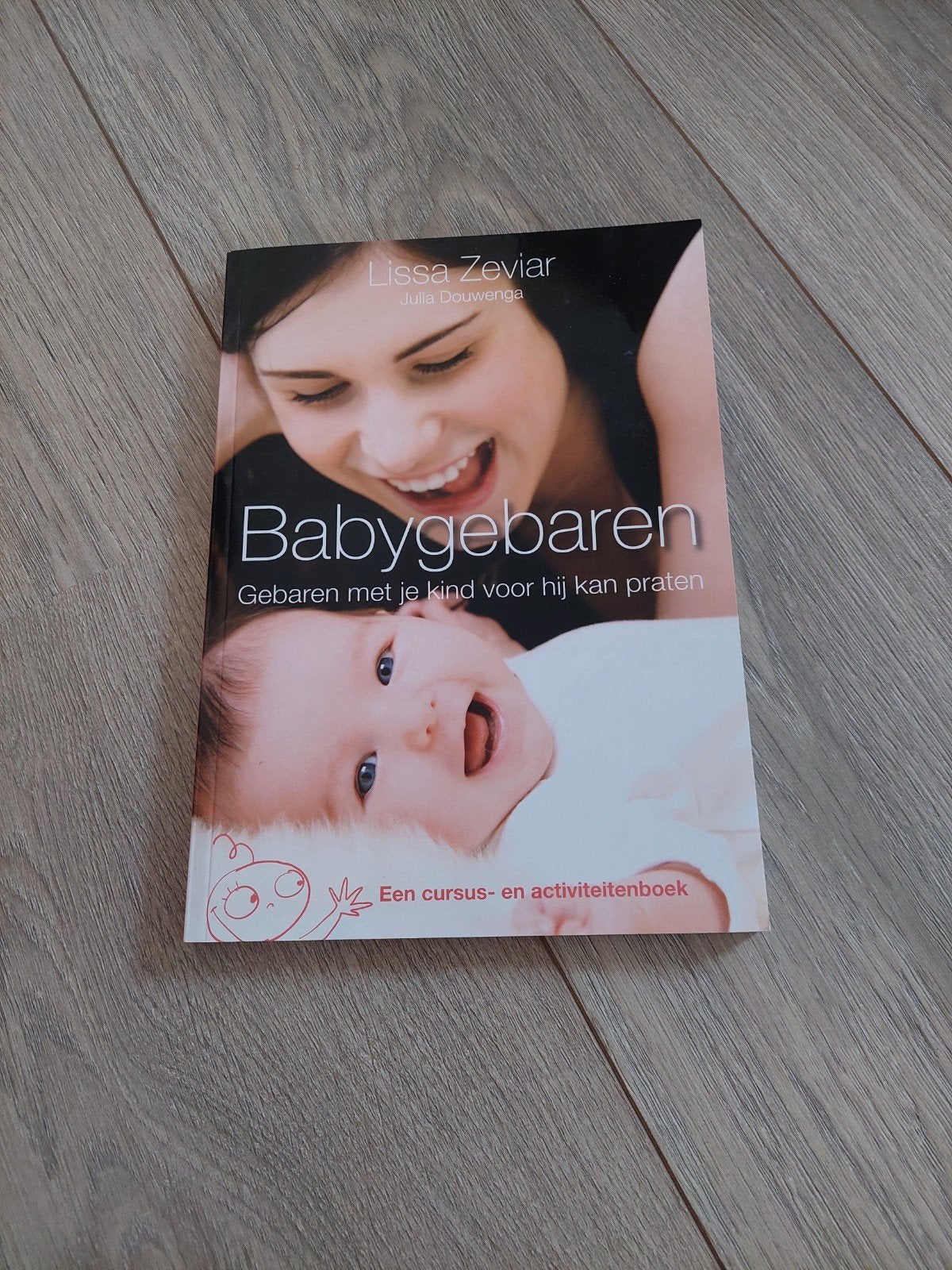 Julia Douwenga - Babygebaren, Boeken, Ophalen, Zo goed als nieuw, Julia Douwenga; Lissa Zeviar