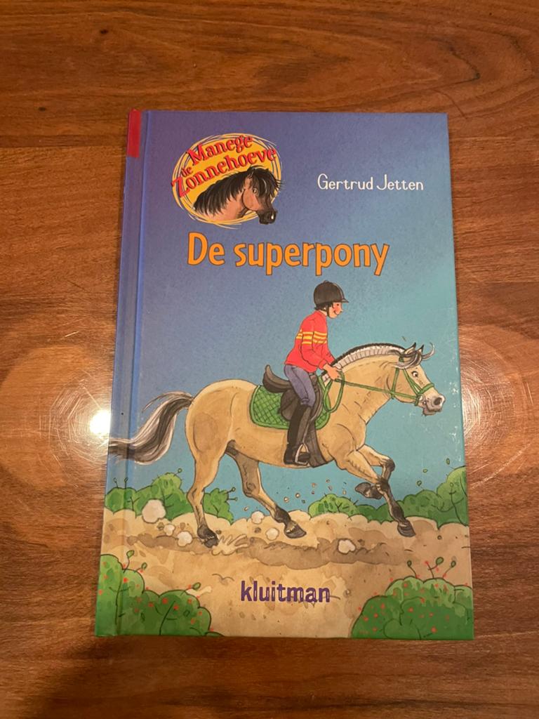 Manege de Zonnehoeve leesboek De Superpony, Ophalen of Verzenden, Zo goed als nieuw, Fictie algemeen