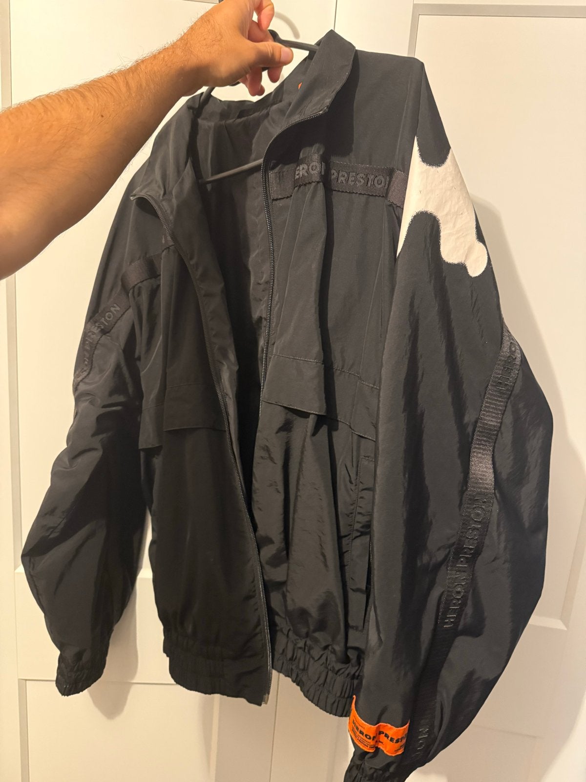 Heron Preston Jas Windbreaker Bomber Zwart Maat M, Ophalen of Verzenden, Zo goed als nieuw, Maat 48/50 (M), Zwart
